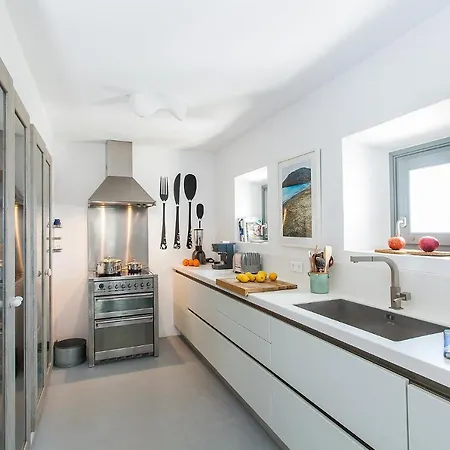 Libertalia Villa *