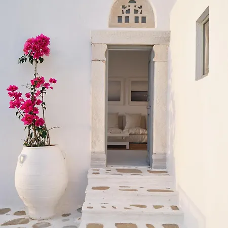 Libertalia * Mykonos Town